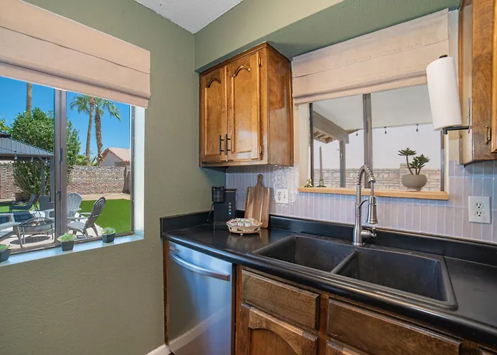 Holiday home River Fun Awaits Pool, Putting Green, Arcade And More, Sleeps 8